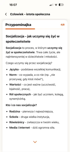 Przypominajka z lekcji Człowiek – istota społeczna: czym jest socjalizacja i kto nas socjalizuje